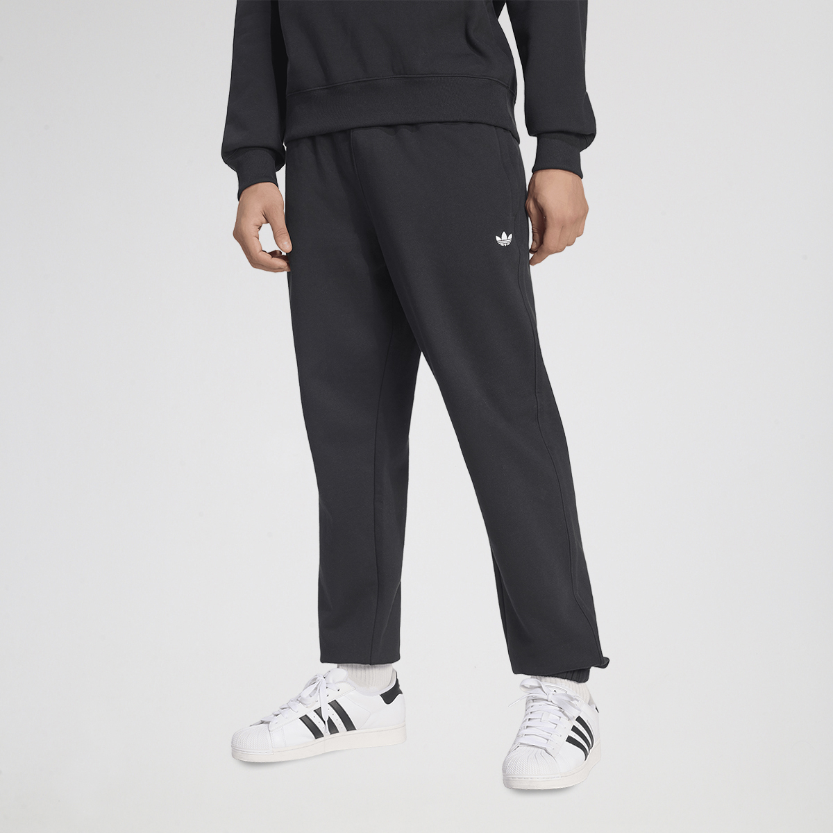 Pantal&oacute;n adidas Trifolio Essentials Hombre,  image number null