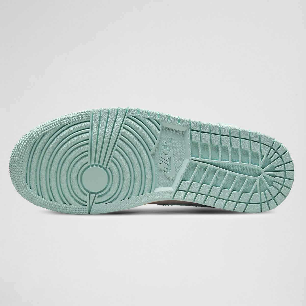 Zapatillas Jordan Air 1 Mid Mujer,  image number null