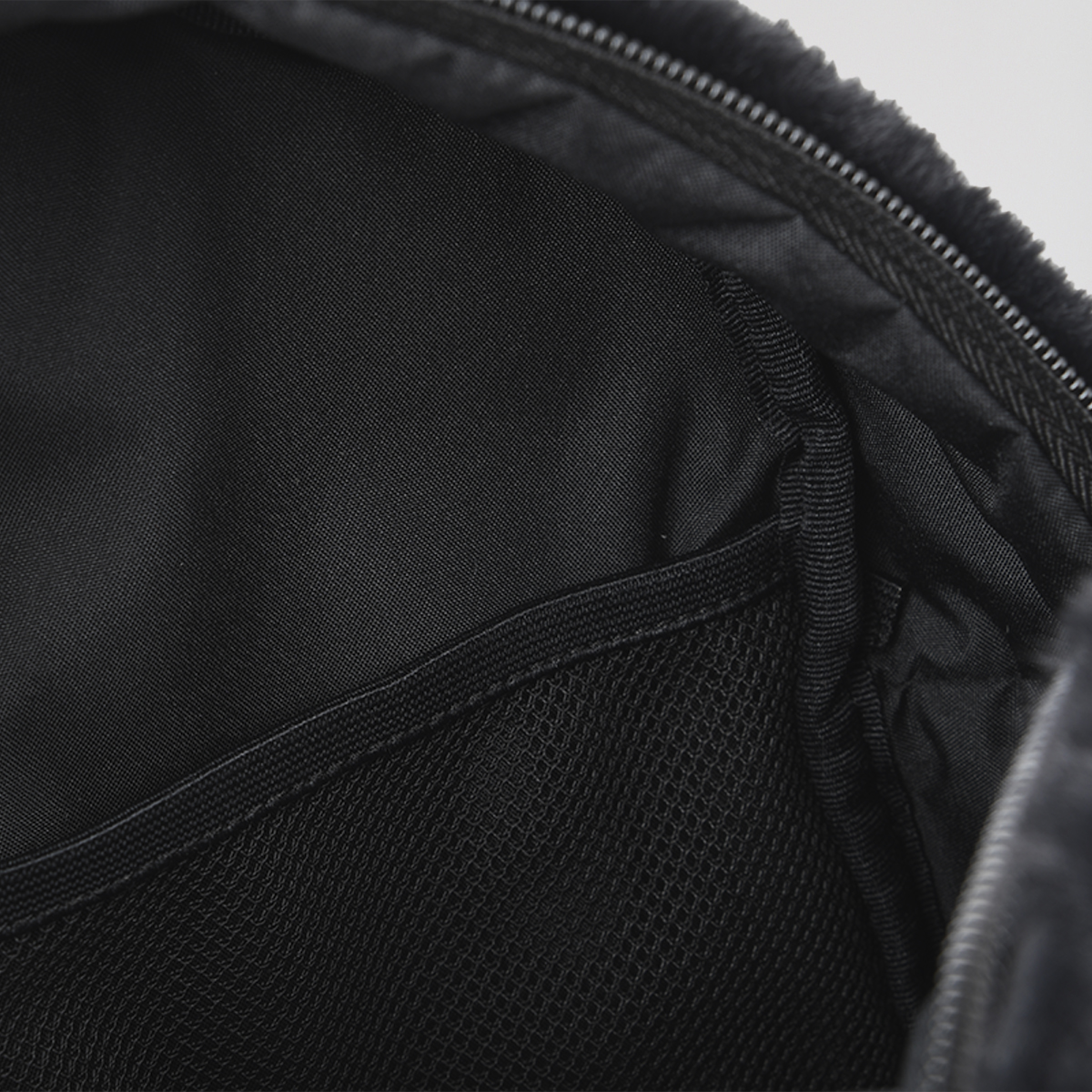 Mochila Nike Futura 365 Faux Fur Mini Backpack,  image number null