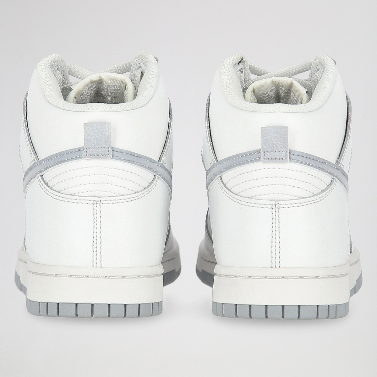 Zapatillas Nike Dunk High Retro de Hombre,  image number null