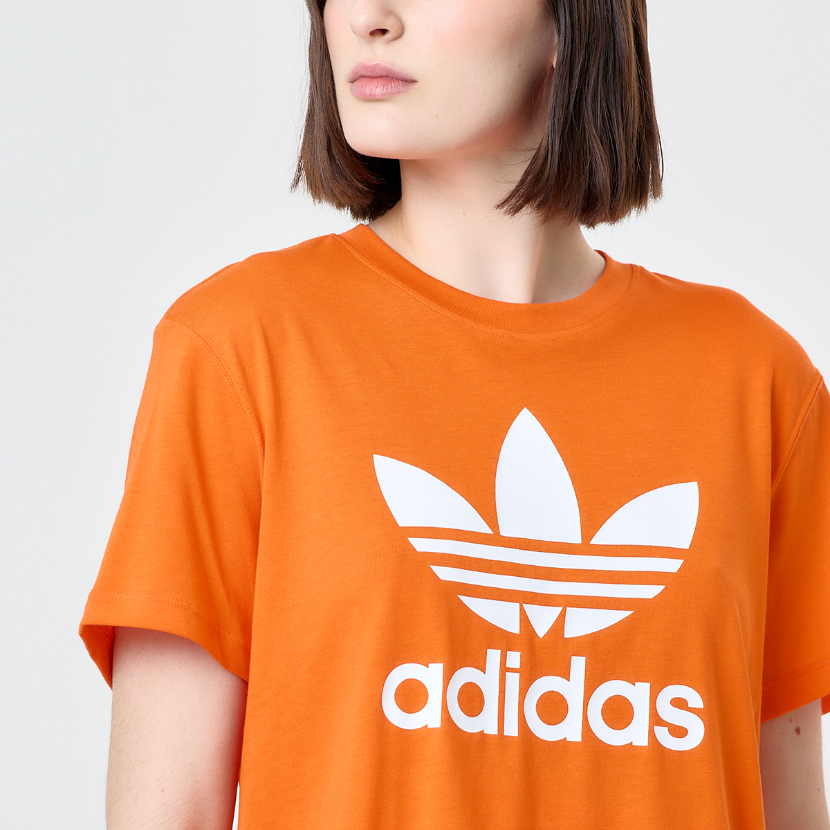 Remera adidas Adicolor Trifolio Boxy Mujer,  image number null