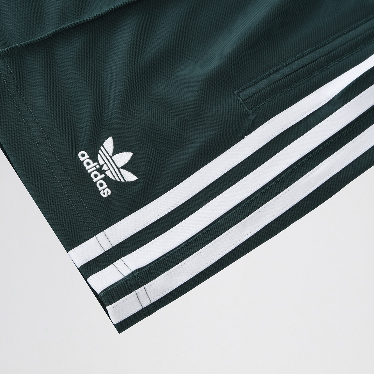 Short adidas Firebird Mujer,  image number null