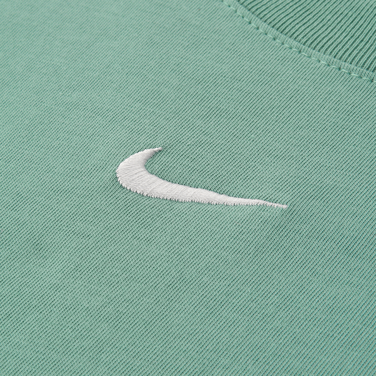 Remera Nike Boxy Essential Niña,  image number null
