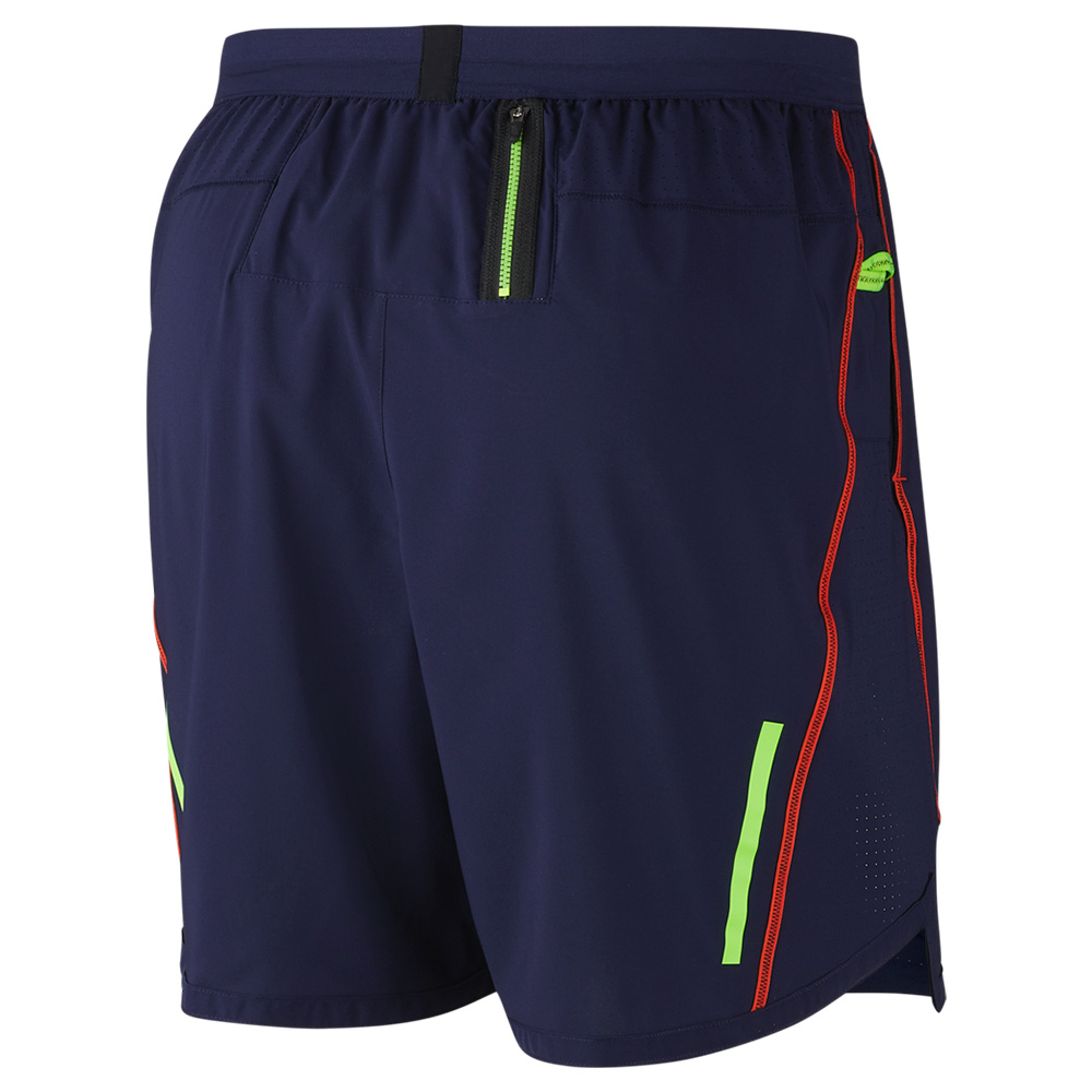 Short nike top wild run